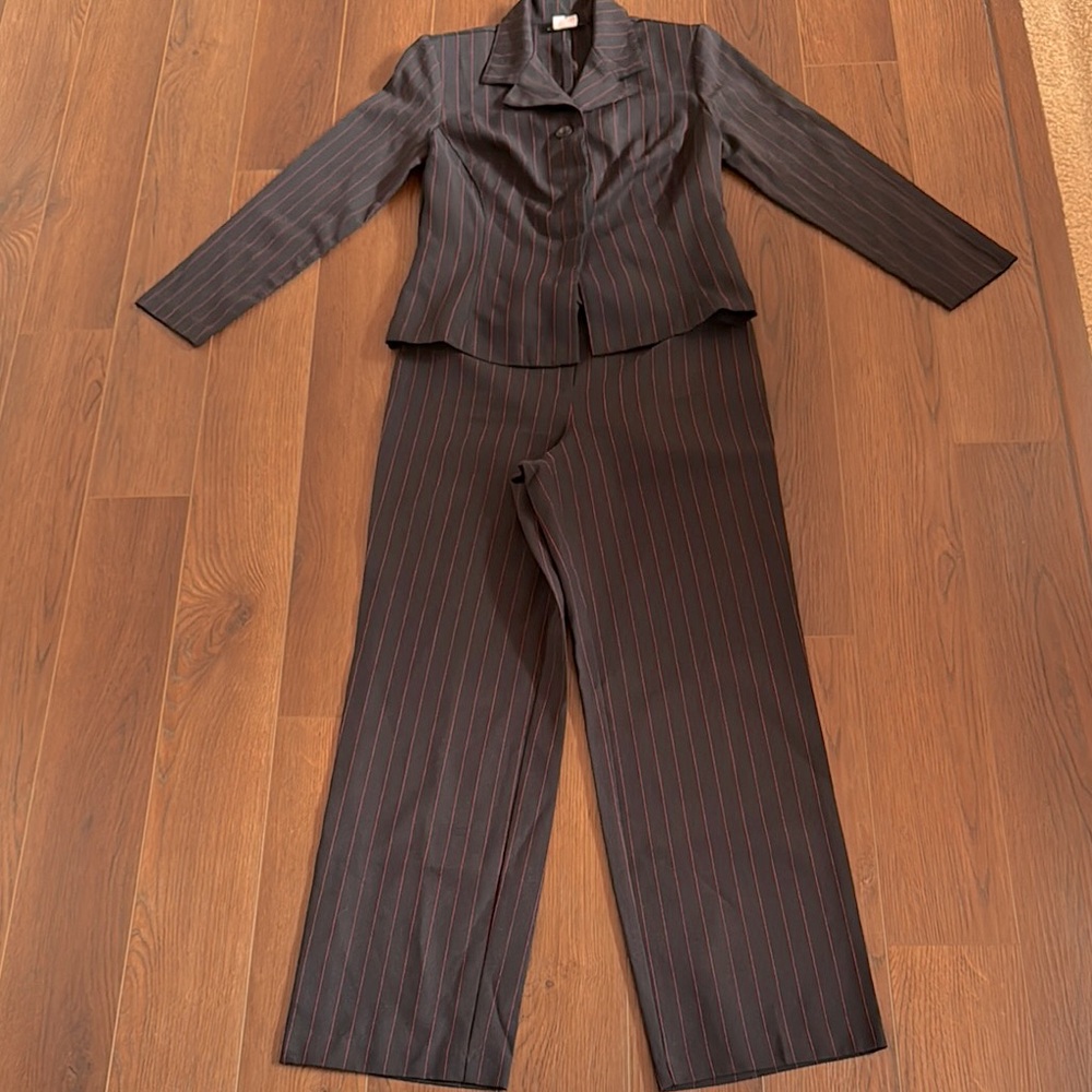 JUNIORS -  Black Pinstripe Suit Set - Size 7